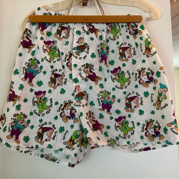 VTG Disney Store "Luck of the Irish" Seven Dwarves Boxer - Picture 6 of 6